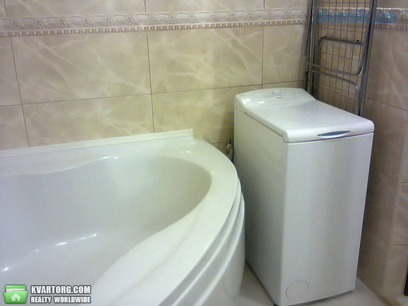 Rent out 2-room apartment. Киев,  Черновола — photo 7