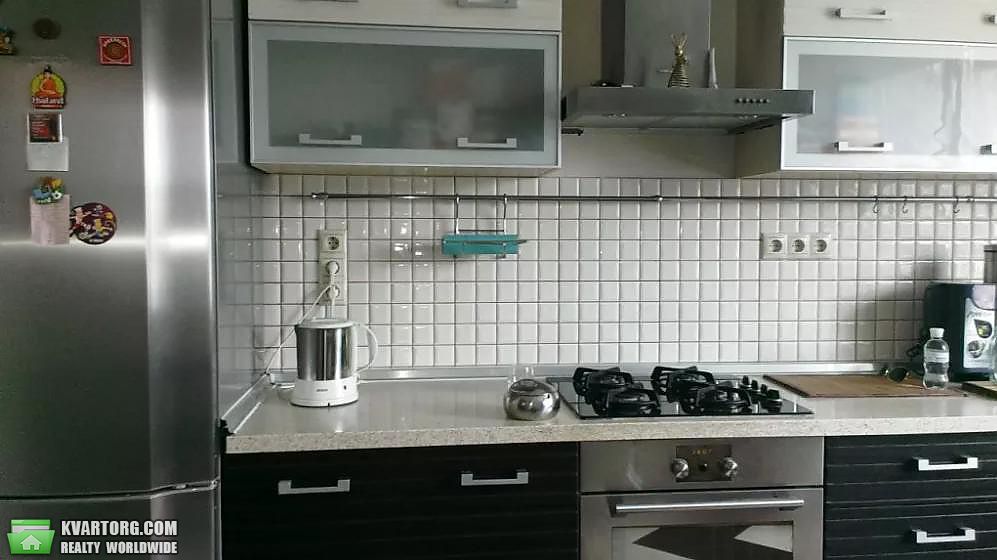 Rent out house. Киев,  Богатырская — photo 8