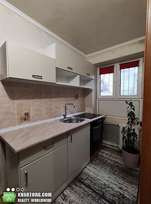 Sell 1-room apartment. Киев,  Автозаводская — photo 1