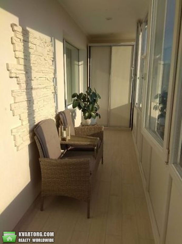 Sell 3-room apartment. Киев,  Луначарского — photo 1