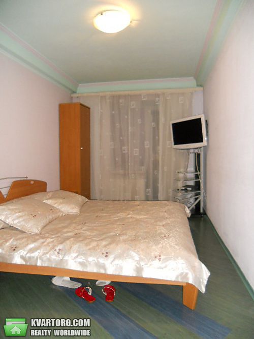 Sell 2-room apartment. Киев,  Жилянская — photo 4