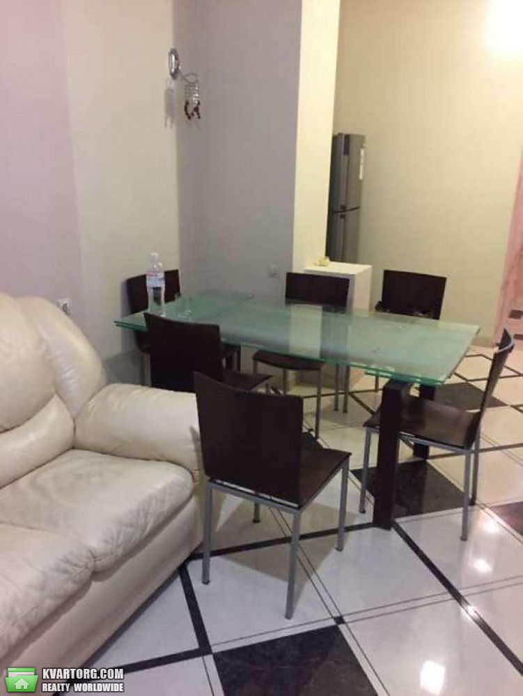 Rent out 2-room apartment. Киев, Коновальца — photo 6