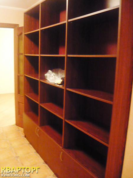 Rent out 2-room apartment. Киев,  Янгеля — photo 4
