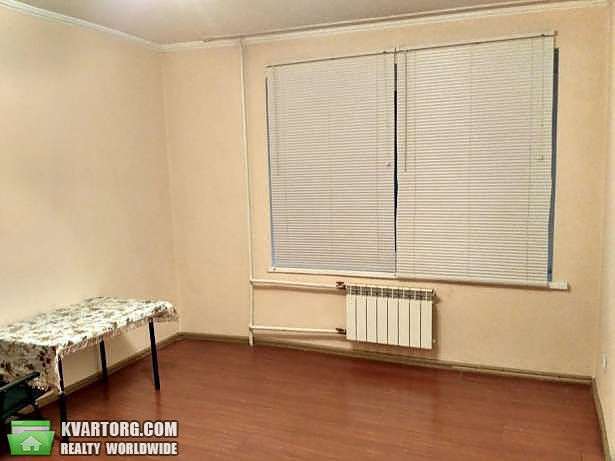 Sell 2-room apartment. Киев,  Братиславская — photo 2