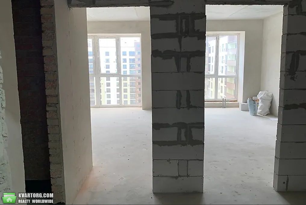 Sell 3-room apartment. Киев,  Радистов — photo 1