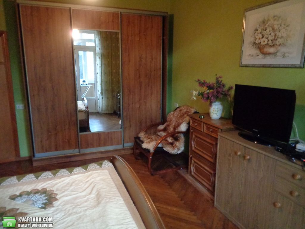 Rent out 3-room apartment. Одесса, Французский Бульвар — photo 1