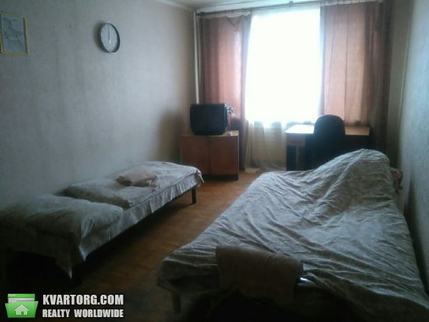 Rent out 1-room apartment. Киев,  Челябинская — photo 2