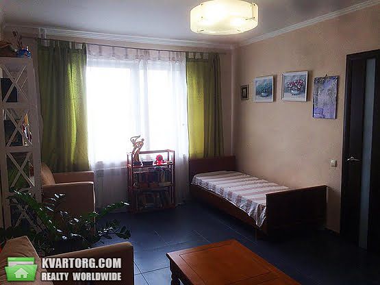 Sell 1-room apartment. Киев,  Краковская — photo 1