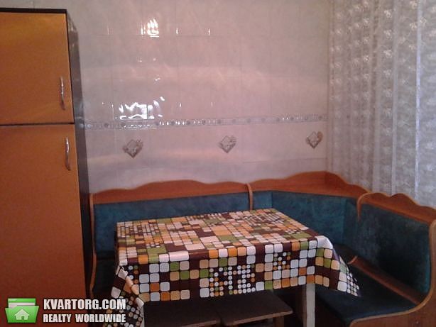 Rent out 2-room apartment. Киев,  Якуба Коласа — photo 1