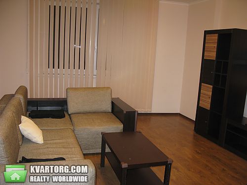 Rent out 3-room apartment. Киев,  Окипной — photo 5