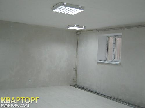 Sell shop. Киев,  Вышгородская — photo 9