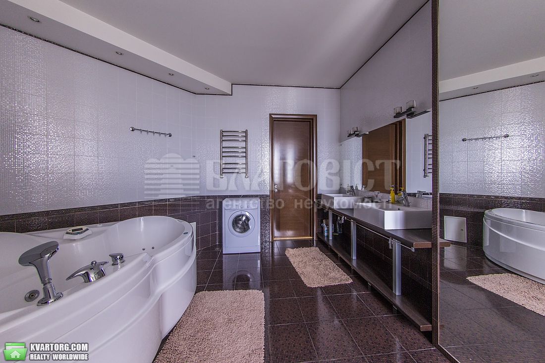 Rent out 4-room apartment. Киев,  Антонова — photo 7