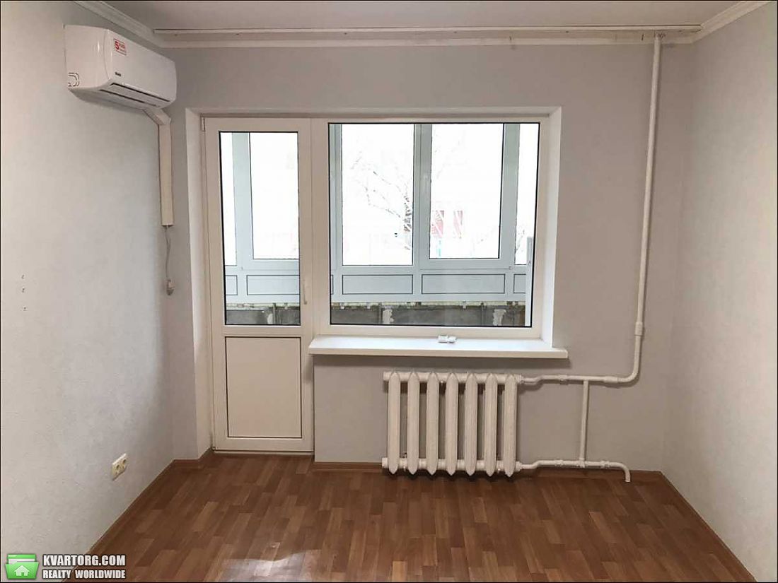 Sell 1-room apartment. Киев,  Оболонский пр — photo 1
