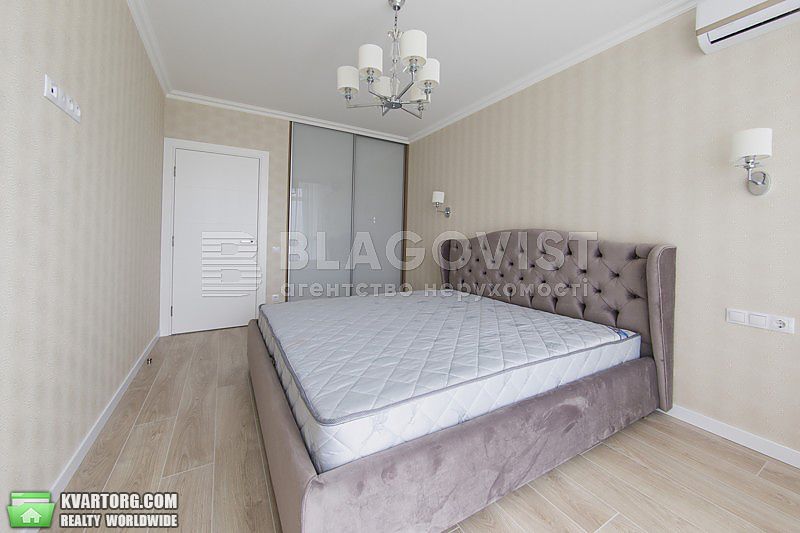 Sell 1-room apartment. Киев,  Предславинская — photo 8