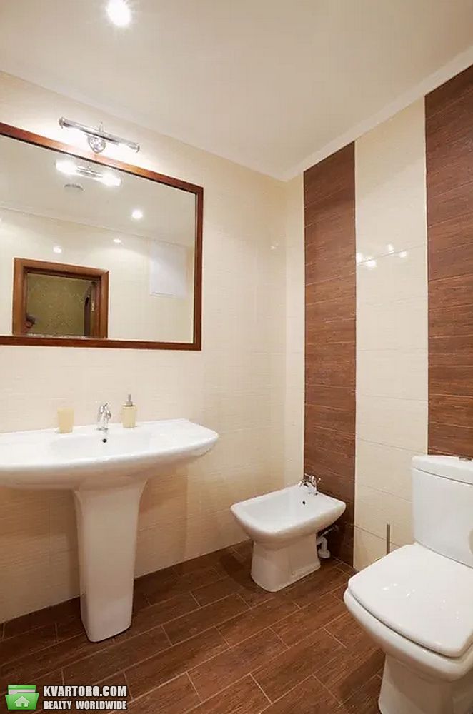 Rent out 2-room apartment. Львов, Краківська — photo 3