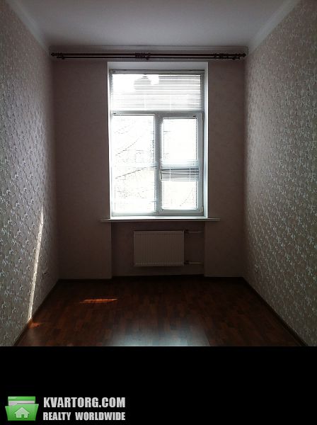 Rent out office. Киев, Лютеранская — photo 1