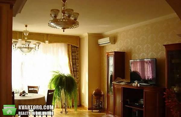Sell 3-room apartment. Киев,  Щорса — photo 1