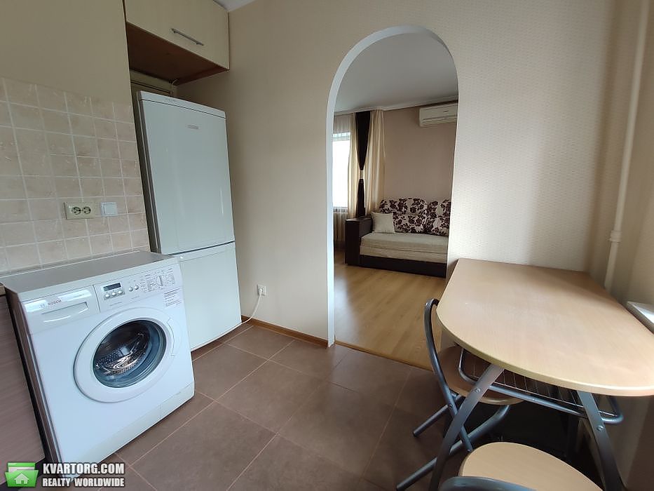 Sell 1-room apartment. Киев,  Фучика — photo 5
