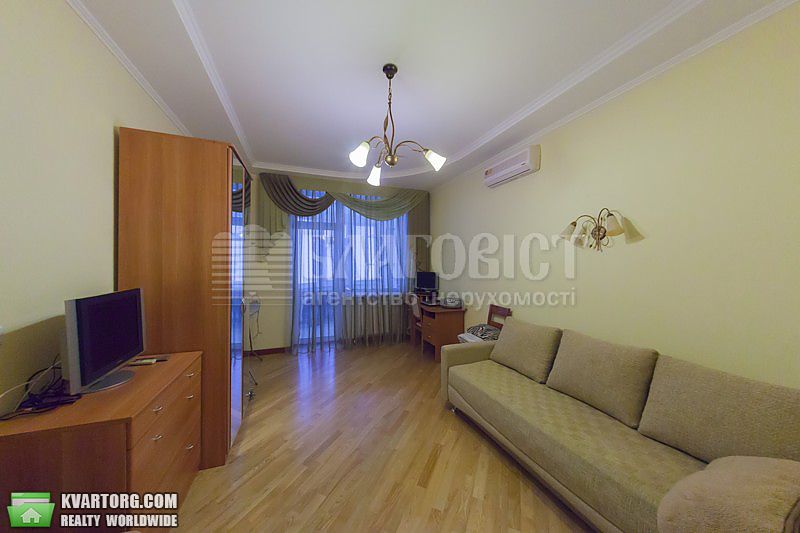 Rent out 4-room apartment. Киев,  Леси Украинки бул — photo 4