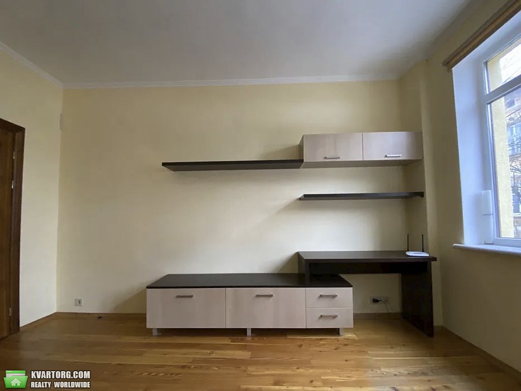 Rent out 1-room apartment. Львов, Сар‘яна — photo 4