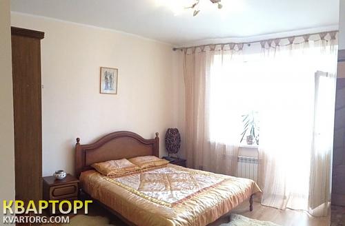 Rent out 2-room apartment. Киев, Урловская — photo 2