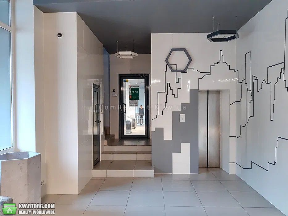 Rent out office. Киев,  Машиностроительная — photo 1