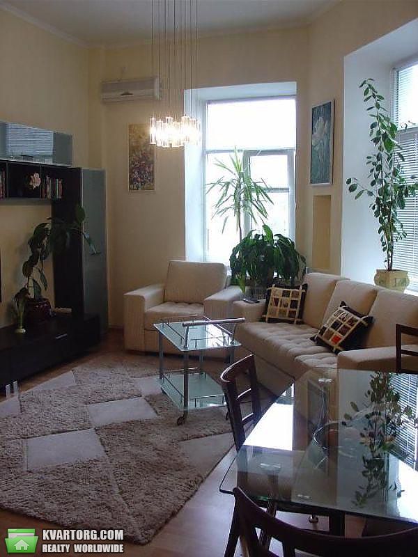 Rent out 3-room apartment. Киев,  Пушкинская — photo 1
