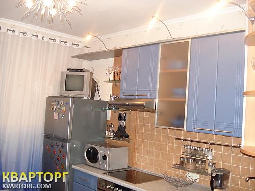 Rent out 1-room apartment. Киев,  Княжий Затон — photo 2