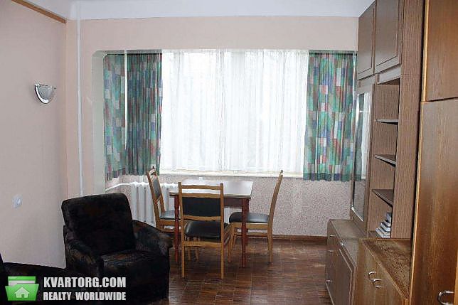 Rent out 2-room apartment. Киев,  Потапова — photo 1