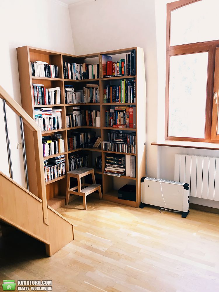 Rent out 5-room apartment. Киев,  Сечевых Стрельцов — photo 1