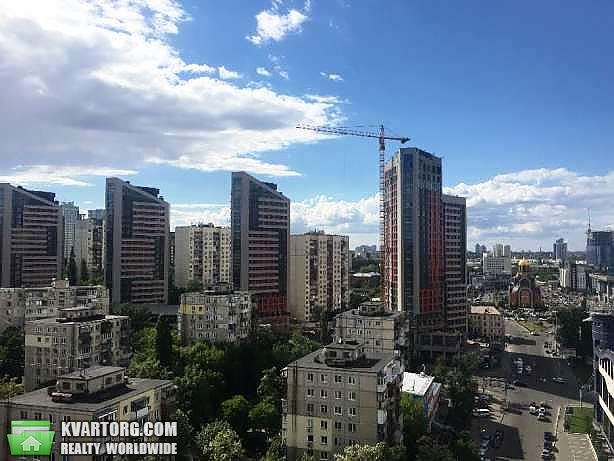 Sell 3-room apartment. Киев,  Липковского — photo 1