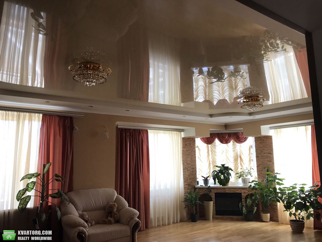 Rent out 3-room apartment. Киев,  Борщаговская — photo 2