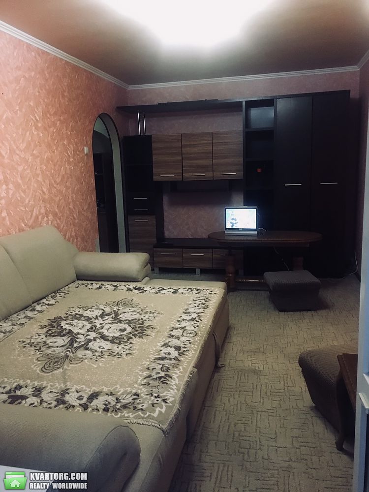 Rent out 1-room apartment. Харьков, Гвардейцев широнинцев — photo 2
