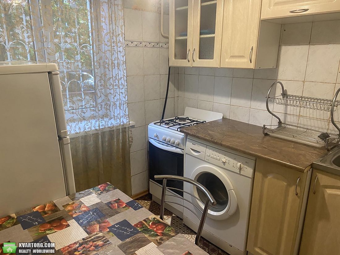 Rent out 1-room apartment. Киев,  Курбаса — photo 4