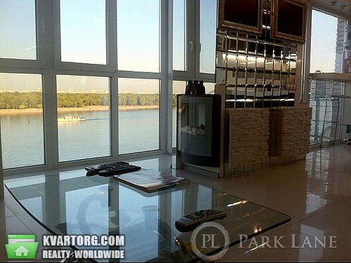 Sell 2-room apartment. Киев,  Набережно-Крещатикская — photo 1