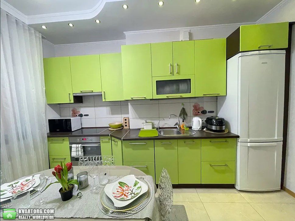Rent out 1-room apartment. Киев, бульвар Дружбы Народов — photo 1