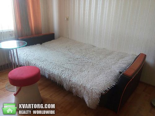 Rent out 1-room apartment. Киев, Героев Сталинграда пр — photo 6