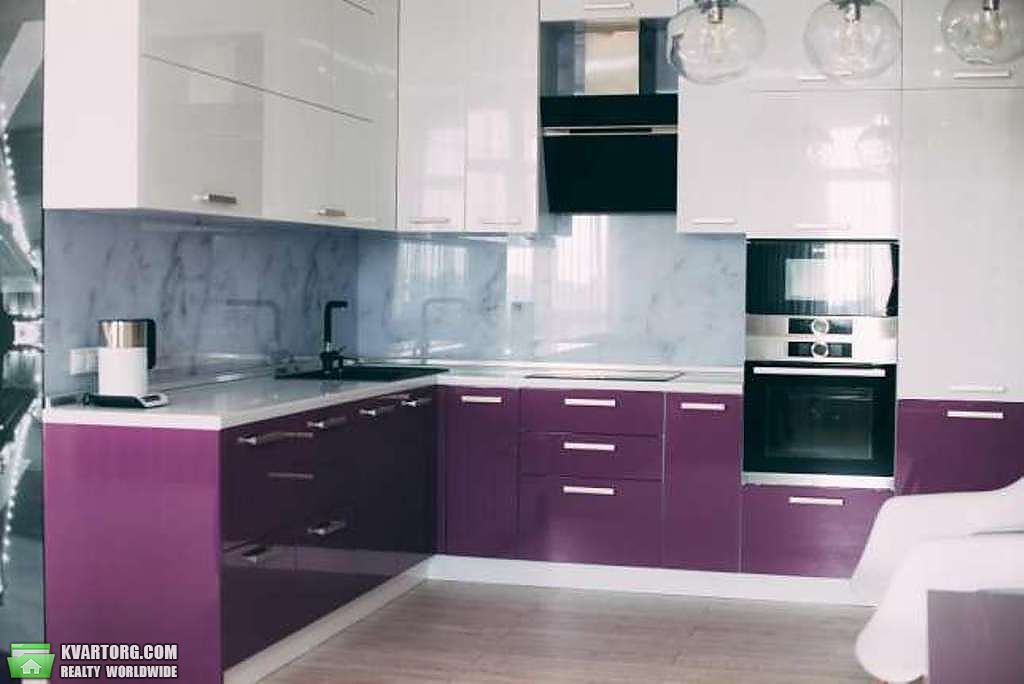 Rent out 2-room apartment. Киев,  Леси Украинки бул — photo 2
