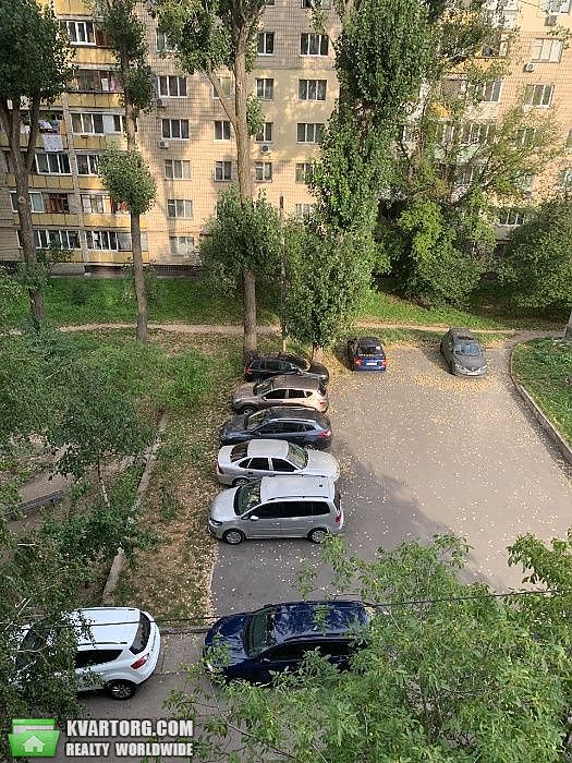 Sell 3-room apartment. Киев,  Дегтяревская — photo 9
