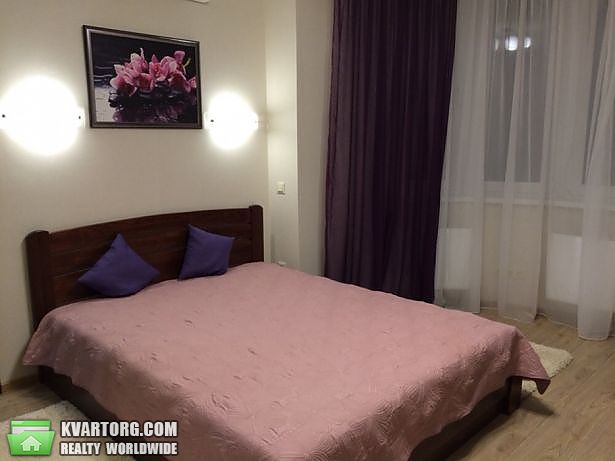 Rent out 3-room apartment. Киев,  Рижская — photo 6