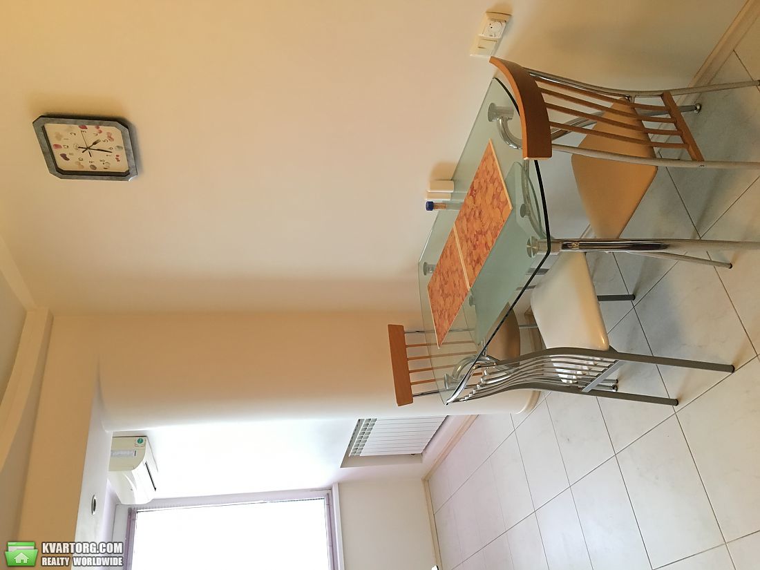 Sell 1-room apartment. Киев,  Боженко — photo 2