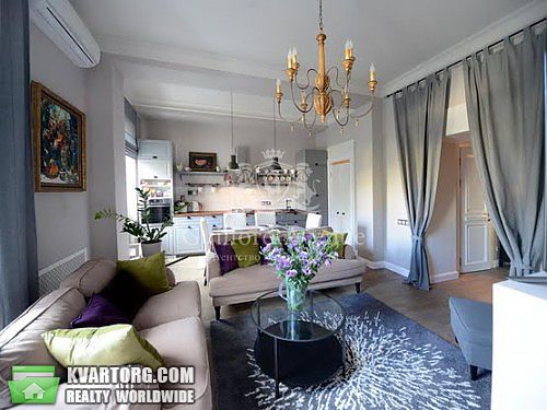 Sell 3-room apartment. Киев,  Михайловская пл — photo 1