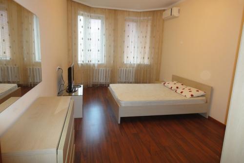 Rent out 1-room apartment. Одесса, 4-а лінія Люстдорфської Дороги — photo 2