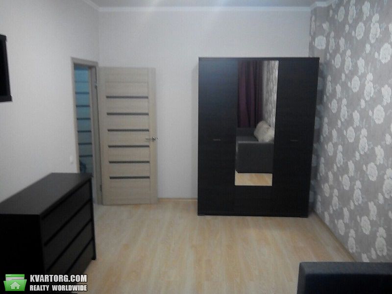 Rent out 1-room apartment. Киев,  Щербакова — photo 1