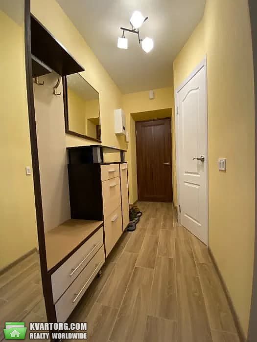 Rent out 3-room apartment. Киев,  Леси Украинки бул — photo 1