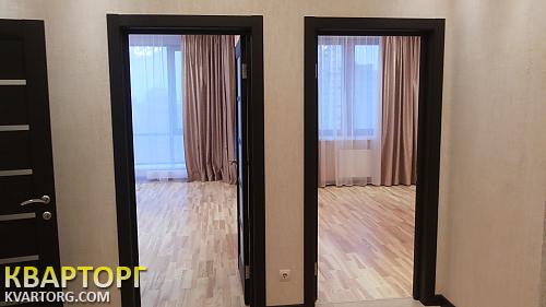 Rent out 2-room apartment. Киев,  Днепровская наб — photo 4
