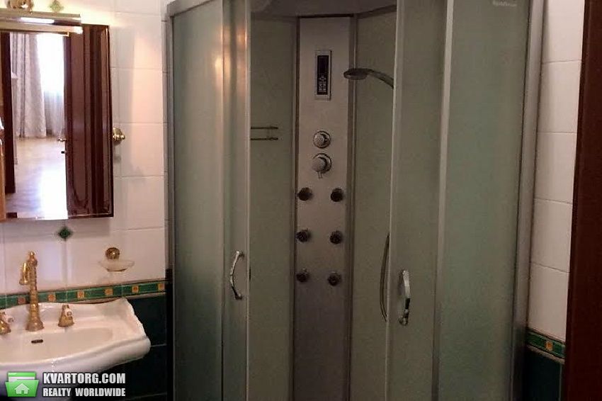 Rent out 3-room apartment. Киев,  Лескова — photo 5