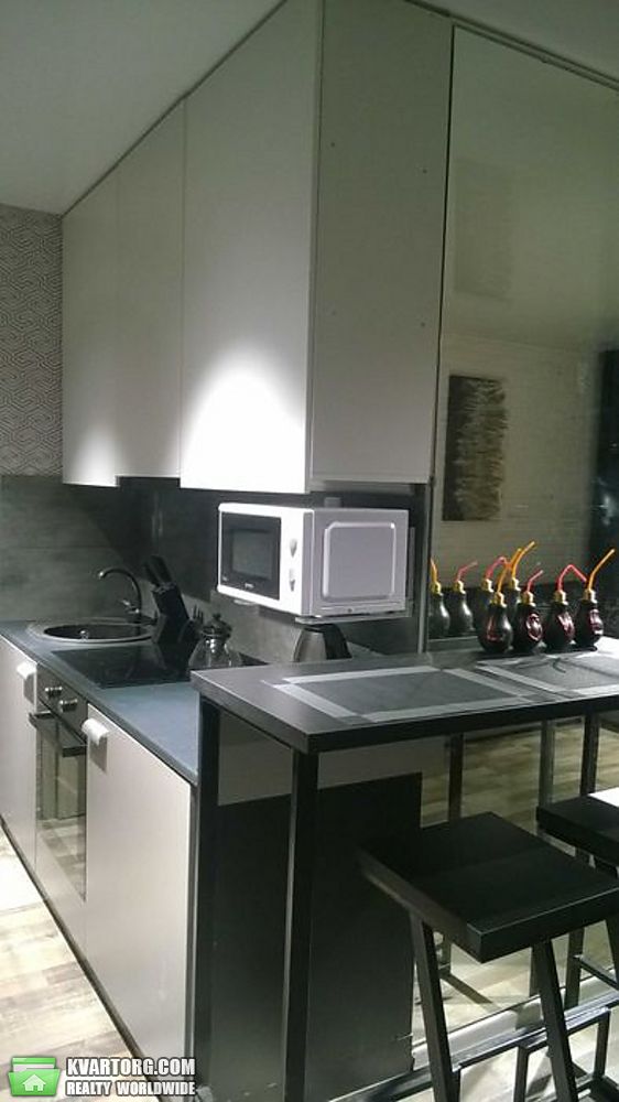 Rent out 2-room apartment. Днепропетровск, Набережная победы — photo 5