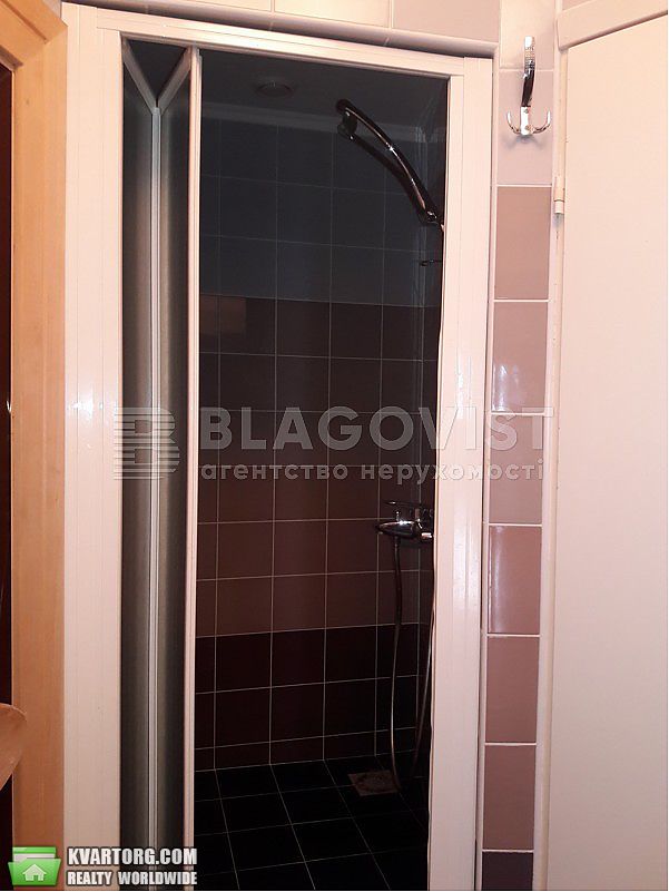 Sell 3-room apartment. Киев,  Воровского — photo 5