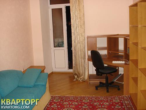 Rent out 3-room apartment. Киев,  Владимирская — photo 2